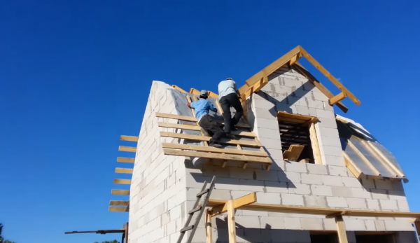 Бюджетная баня своими руками