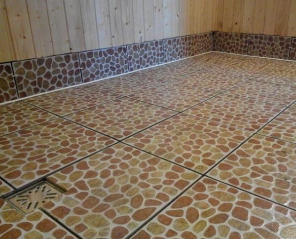 Как залить пол в бане с уклоном