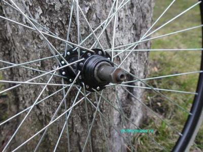 Как поменять заднее колесо на скоростном велосипеде
Как поменять заднее колесо на скоростном велосипеде