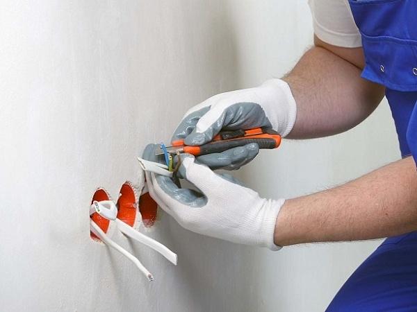 Электрика в трехкомнатной квартире: что нужно знать перед началом ремонта