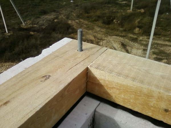 Одноэтажные бани с верандой