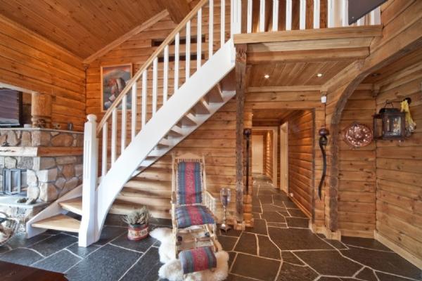 Норвежская рубка. Дома и бани из лафета