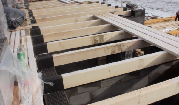 Как построить баню из керамзитных блоков