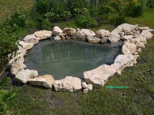 Пруд на даче
Пруд на даче