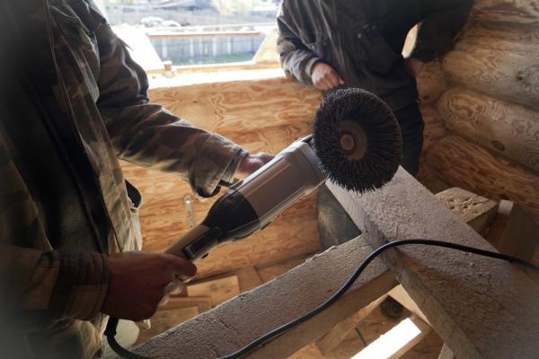 Настильный потолок в бане Настильный потолок в бане