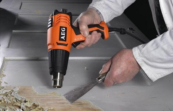 Строительный фен: какой лучше выбрать для дома