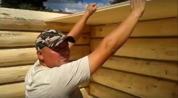 Настильный потолок в бане Настильный потолок в бане