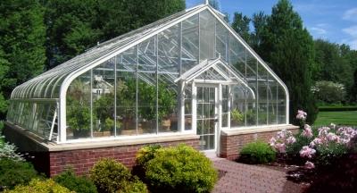 Парники своими руками: проекты и материалы для строительства