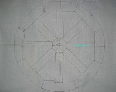  
Деревянное колесо