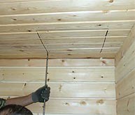 Проход трубы через потолок бани