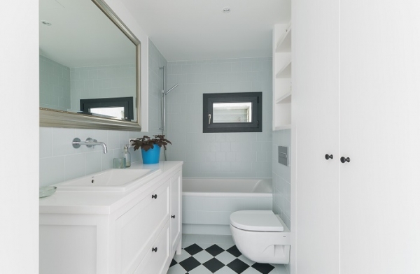 Ремонт совмещенной ванны в хрущевке: на какие нюансы обратить внимание? Ремонт совмещенной ванны в хрущевке: на какие нюансы обратить внимание?