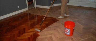 Лак для паркета какой выбрать: критерии выбора покрытия паркета лаком