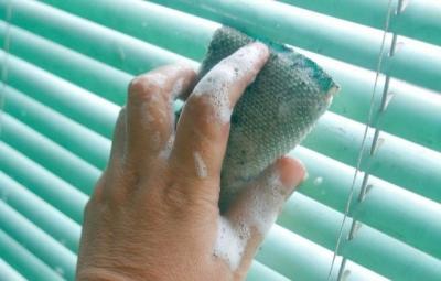 Как мыть жалюзи — эффективные домашние способы и средства, инструкции Как мыть жалюзи — эффективные домашние способы и средства, инструкции