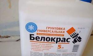 Как заделать стык между ванной и стеной