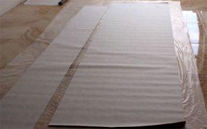 Откуда начинать клеить обои в комнате — все способы поклейки + инструкции