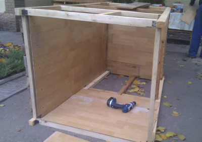 Будка для собаки своими руками: используем чертежи Будка для собаки своими руками: используем чертежи