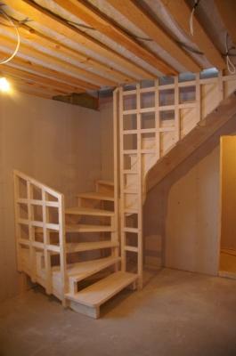 Лестница на второй этаж своими руками: виды и монтаж лестниц второго этажа в частном доме