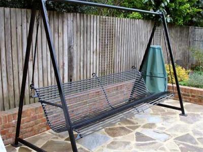 Качели для дачи своими руками: из чего и как сделать качели самостоятельно Качели для дачи своими руками: из чего и как сделать качели самостоятельно