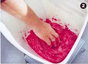 Как клеить жидкие обои — на стену, потолок, пошаговая инструкция, фото Как клеить жидкие обои — на стену, потолок, пошаговая инструкция, фото