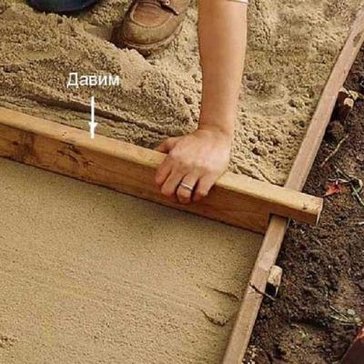 Дорожки на даче своими руками: рассмотрим процесс работ, как сделать дорожку Дорожки на даче своими руками: рассмотрим процесс работ, как сделать дорожку