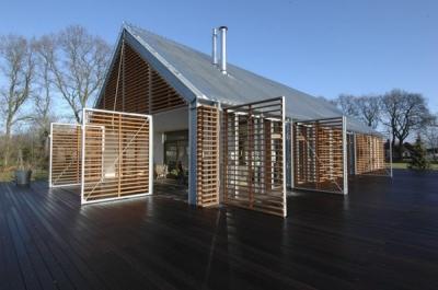 Дом или беседка из старого сарая: с чего начать? Реальные примеры и пошаговая инструкция! Дом или беседка из старого сарая: с чего начать? Реальные примеры и пошаговая инструкция!