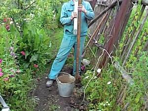 Как построить забор из профлиста своими руками: этапы подготовки и видео пример самостоятельного строительства забора из профлиста Как построить забор из профлиста своими руками: этапы подготовки и видео пример самостоятельного строительства забора из профлиста