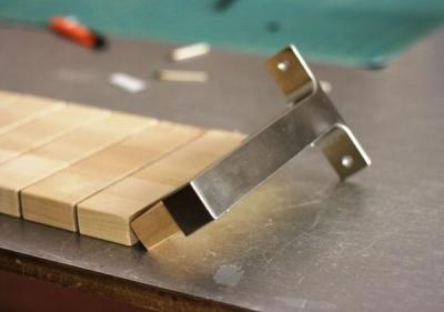 Полки на стену своими руками: делаем полку на стену с пошаговой инструкцией Полки на стену своими руками: делаем полку на стену с пошаговой инструкцией