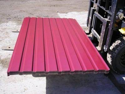 Как построить забор из профлиста своими руками: этапы подготовки и видео пример самостоятельного строительства забора из профлиста Как построить забор из профлиста своими руками: этапы подготовки и видео пример самостоятельного строительства забора из профлиста