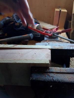 Мебель из натурального дерева своими руками для дома и сада: инструкции по изготовлению Мебель из натурального дерева своими руками для дома и сада: инструкции по изготовлению