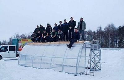 Навес из поликарбоната своими руками: рассмотрим чертежи и процесс монтажа навеса из поликарбоната Навес из поликарбоната своими руками: рассмотрим чертежи и процесс монтажа навеса из поликарбоната