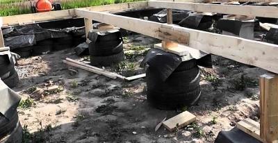 Фундамент из автомобильных покрышек своими руками