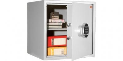 Сейфы для квартиры — критерии выбора, популярные модели и изготовление своими руками