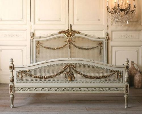 Любовная атмосфера: красивые мелочи для интерьера Любовная атмосфера: красивые мелочи для интерьера