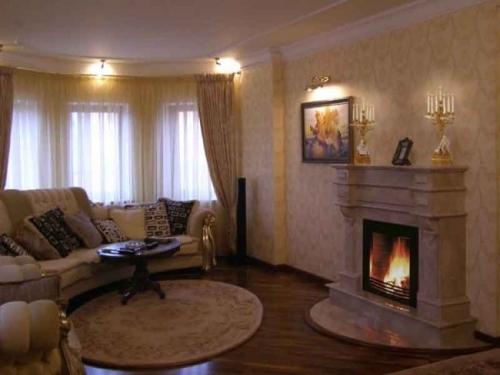 Электрический камин в квартире