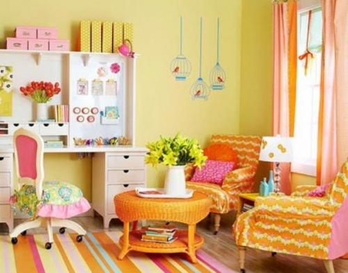 Желтый цвет в интерьере