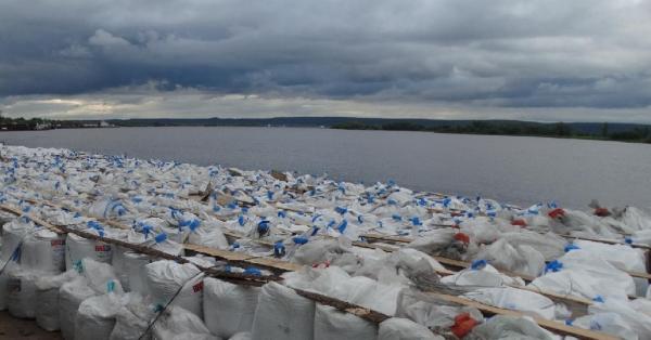 «Сибирский цемент» после двухлетнего перерыва возобновил поставки водным транспортом