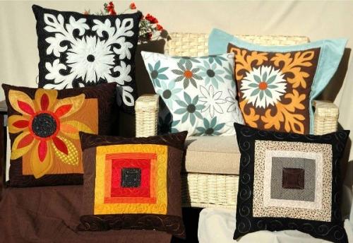 Декоративные подушки: красивое дополнение в интерьере