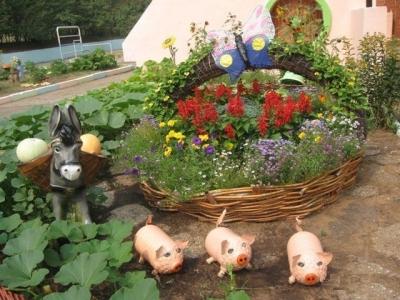 Клумба своими руками: делаем клумбу из подручных материалов на даче Клумба своими руками: делаем клумбу из подручных материалов на даче