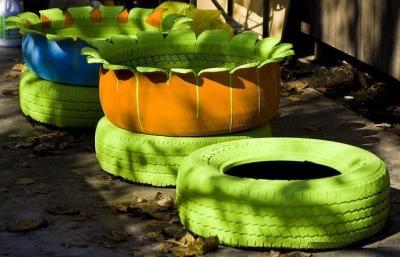 Клумба своими руками: делаем клумбу из подручных материалов на даче Клумба своими руками: делаем клумбу из подручных материалов на даче