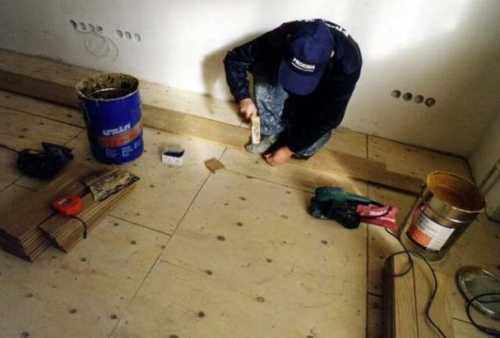 Чем накрыть пол во время ремонта