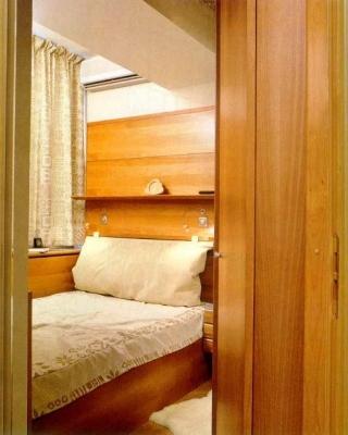 Варианты отделки балкона внутри: отделочные материалы и фото оформления Варианты отделки балкона внутри: отделочные материалы и фото оформления