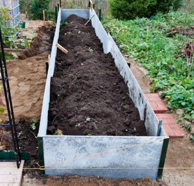 Высокие грядки своими руками: пошагово делаем грядки из досок на даче