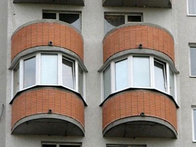 Варианты отделки балкона внутри: отделочные материалы и фото оформления Варианты отделки балкона внутри: отделочные материалы и фото оформления