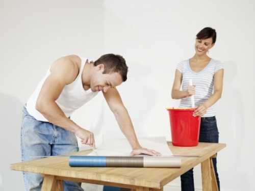 Как правильно клеить фотообои