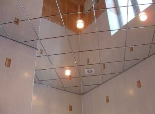 Какой потолок выбрать для ванной комнаты