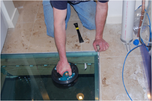 Укладка стеклянного пола Укладка стеклянного пола