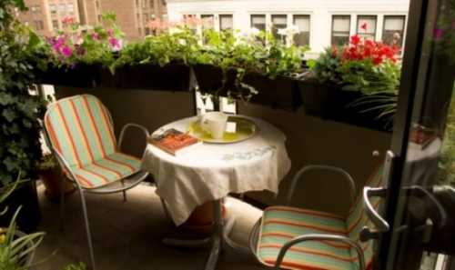 Балкон в стиле Прованс: правила оформления