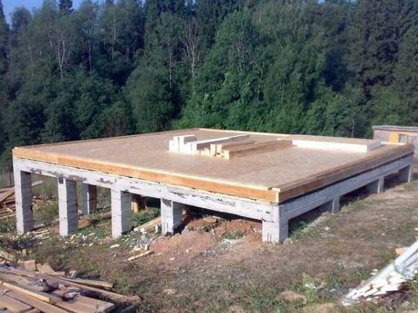 Ростверк — это лучший вариант для коварных грунтов и хитрых рельефов Ростверк — это лучший вариант для коварных грунтов и хитрых рельефов