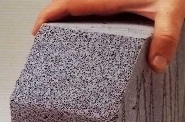 Проекты одноэтажных домов из пеноблоков: особенности очень легких стен Проекты одноэтажных домов из пеноблоков: особенности очень легких стен