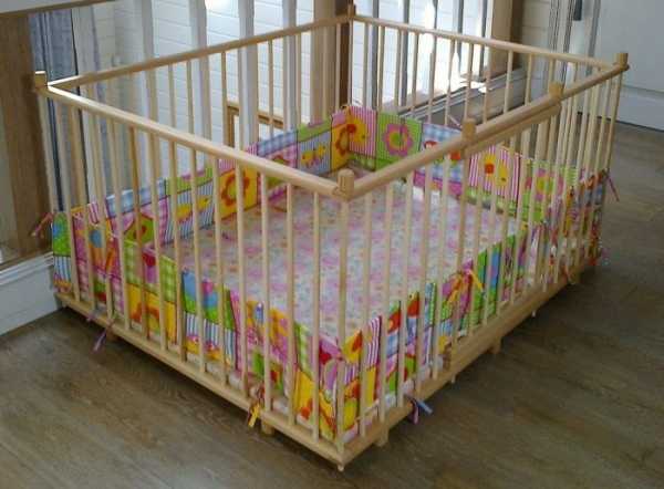 Детский манеж своими руками: важная миссия, выполнимая для родителей